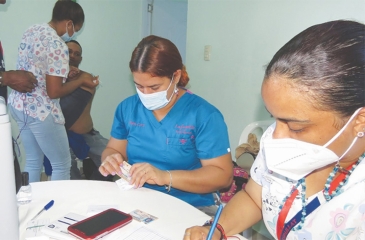 CORAAMOCA y Dirección Provincial de Salud realizan jornada de vacunación