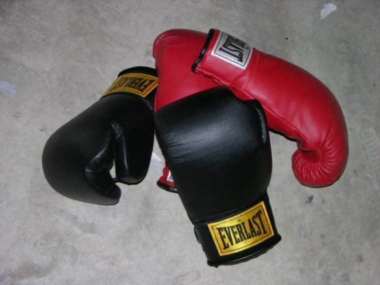 Pérez y Burgos protagonizarán combate estelar cartelera boxeo
