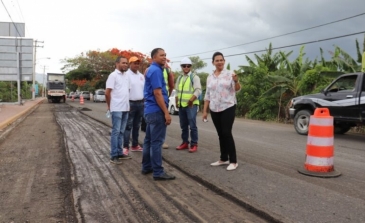 Gobernadora Espaillat supervisa trabajos construcción avenida Circunvalación