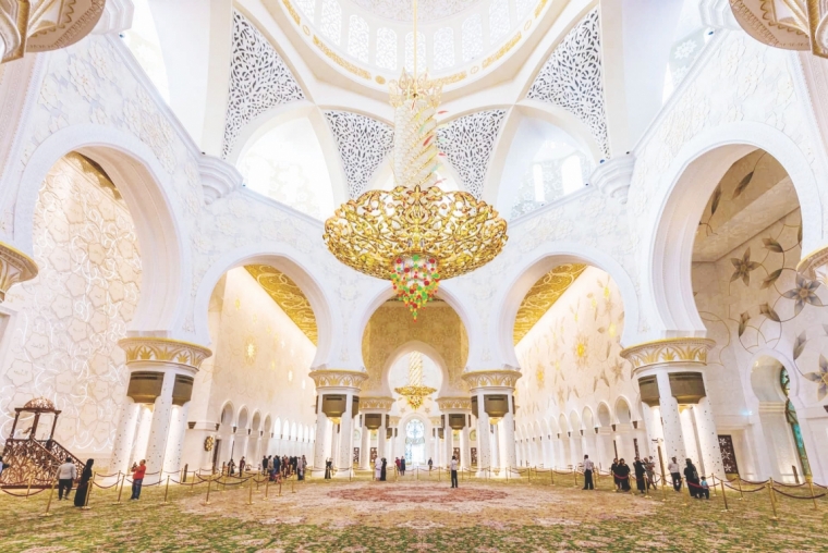 La Mezquita grande del Sheik Zayed ibn Sultán Al Nahayan