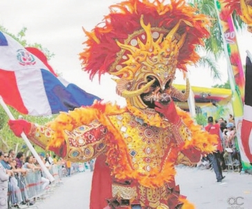 Cultura realiza encuentro con sector carnavalero