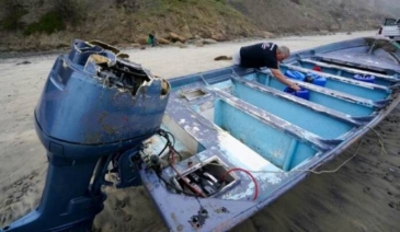 Ocho migrantes muertos al naufragar un bote frente a las costas de California