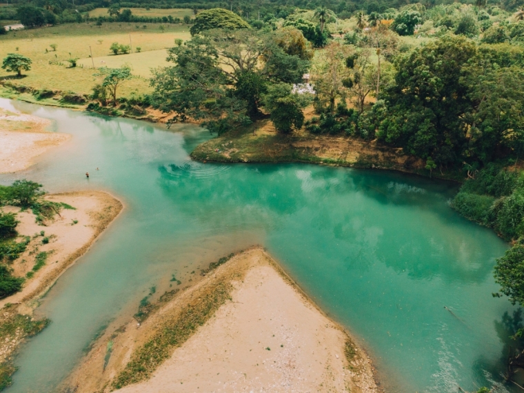 Empresa solicita investigar origen contaminación río Jamao