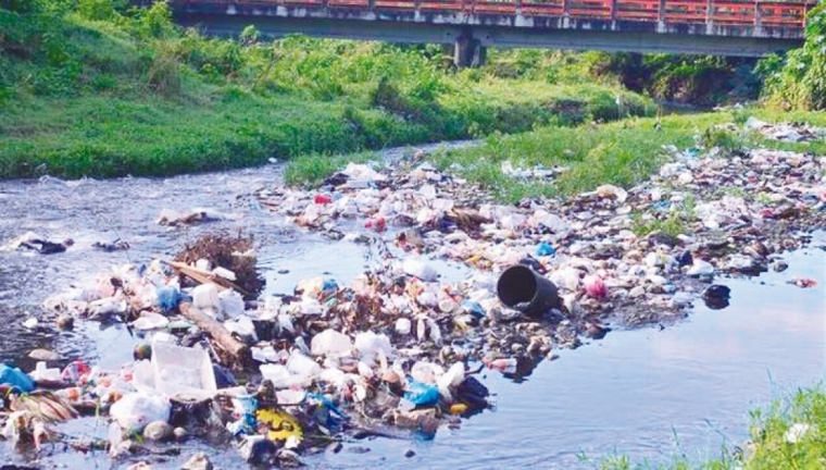 La Información Digital | Región | Espaillat | El río Moca de manantial de vida a “vertedero público” olvidado