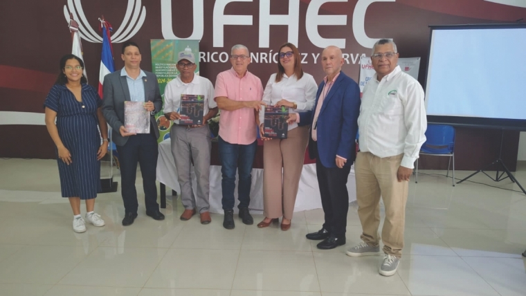 Personal zona agrícola Espaillat participa en plan de capacitación sobre innovación