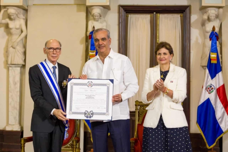 reconocimiento-a-frank-moya-pons-academia-dominicana-de-historia-785d31e3-medium.jpeg