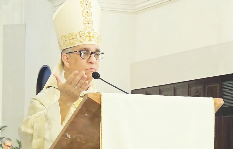 Arzobispo de Santiago espera 2026 no esté “manchado por corrupción”