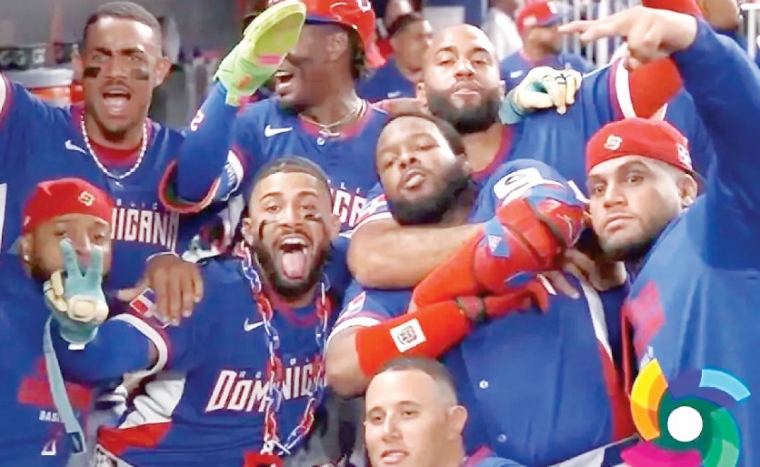 RD derrota a Venezuela, gana Grupo D y clasifica invicto