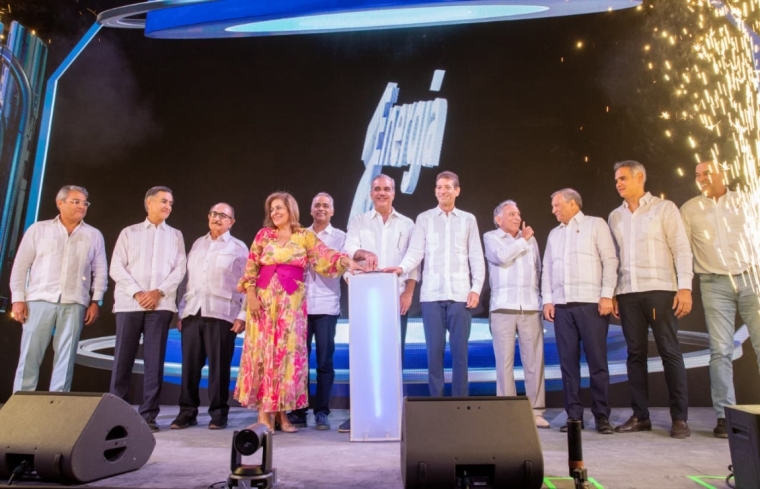 Presidente Abinader inaugura termoeléctrica Manzanillo Power Land